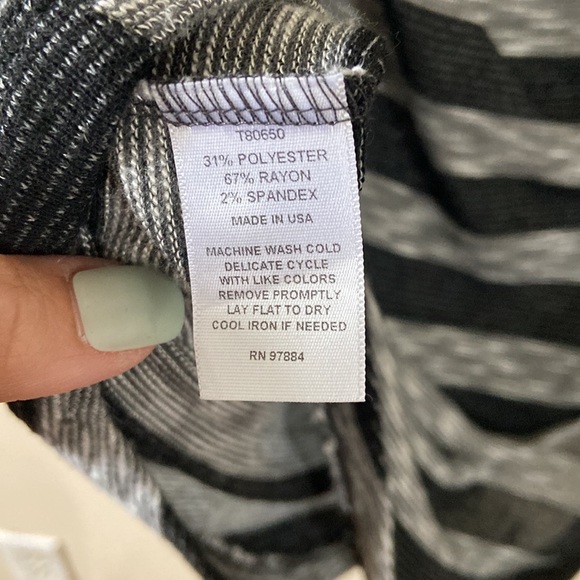 Black & White Striped Tart Sweater Medium Open Back Cut Out Fall Long Sleeve - Picture 5 of 8